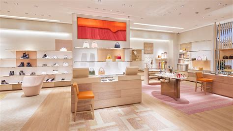louis vuitton charles de gaulle